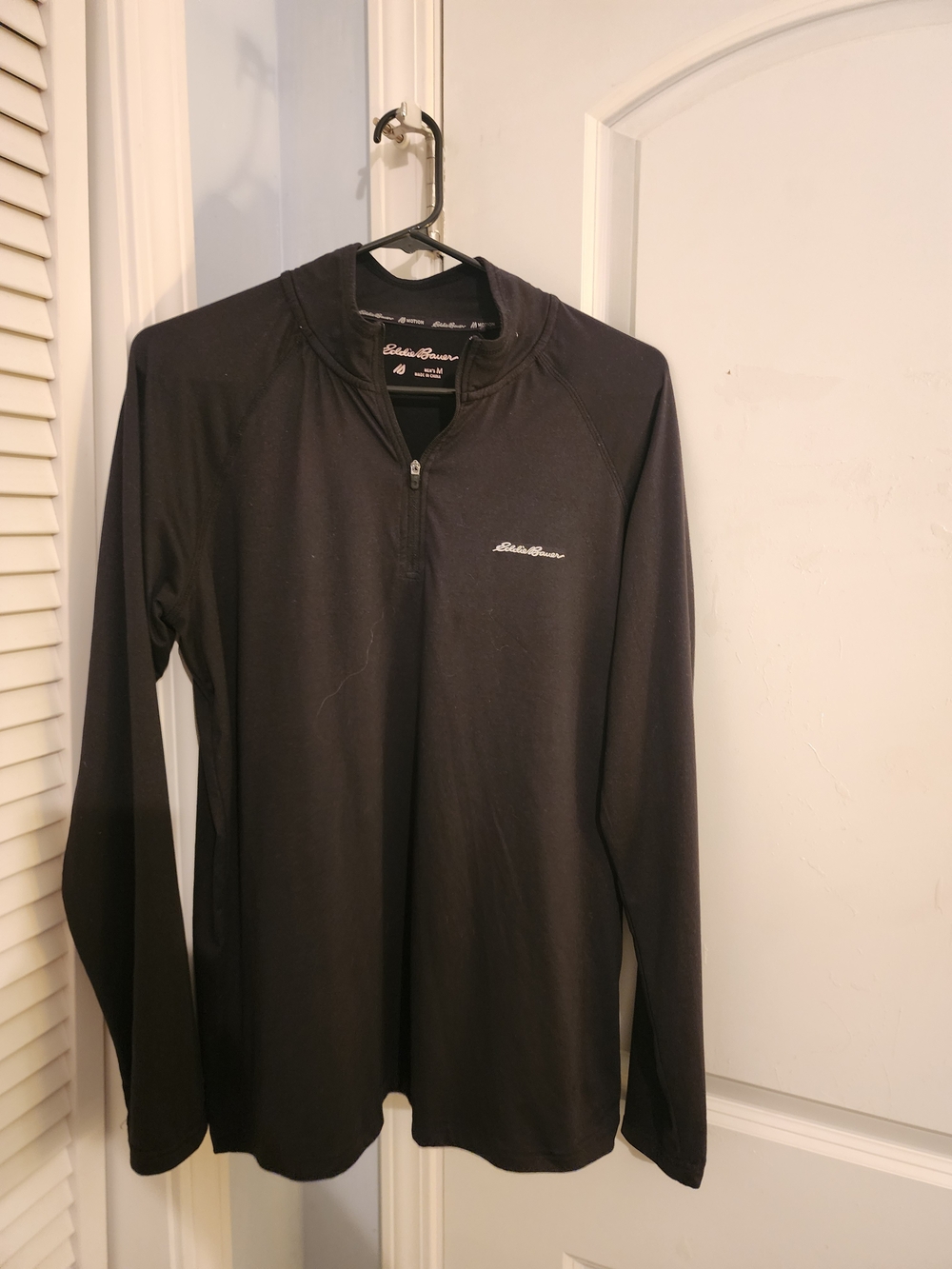 Eddie Bauer Black 1/4 Zip Pullover